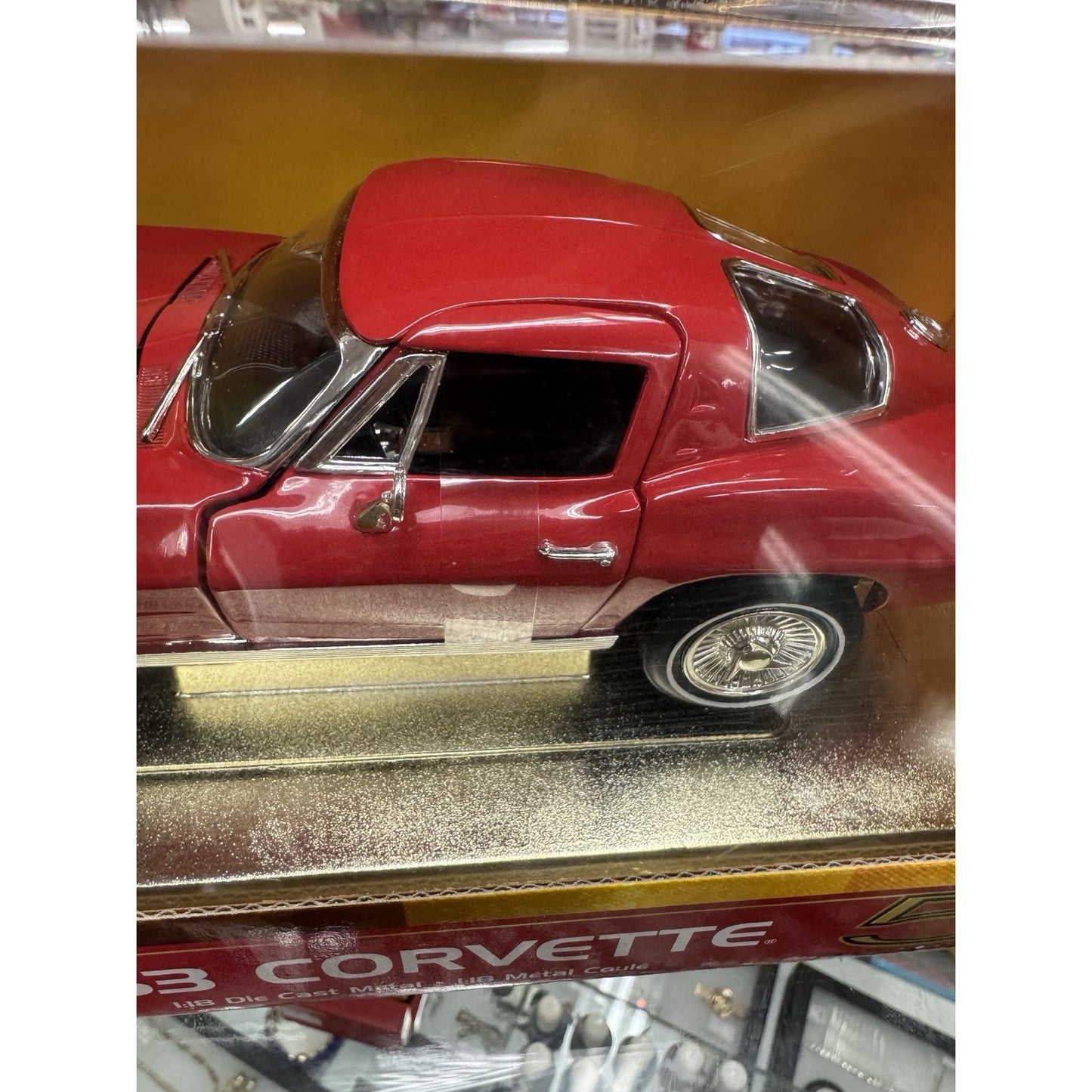 1963 Corvette 50th Anniversary, American Muscle Red w/tool boxes 1:18 Ertl 33175